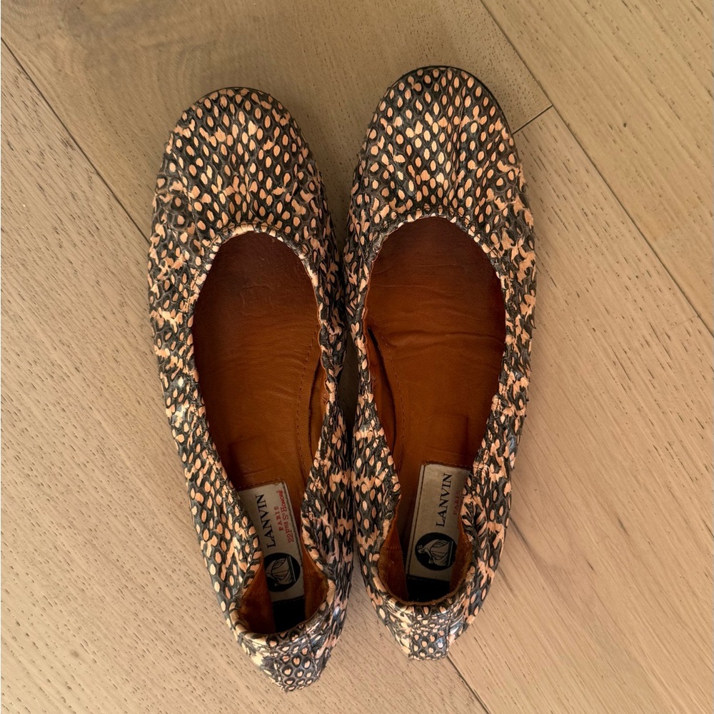 Lanvin Brown Flats Textured Loafers